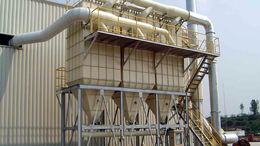 FengTu® Industrial Dust Collector for Pharmaceutical and Chemical Industry Corrosion-resistant industrial dust collector used in pharmaceutical and chemical plants, filtering fine dust with 99.98% efficiency.
