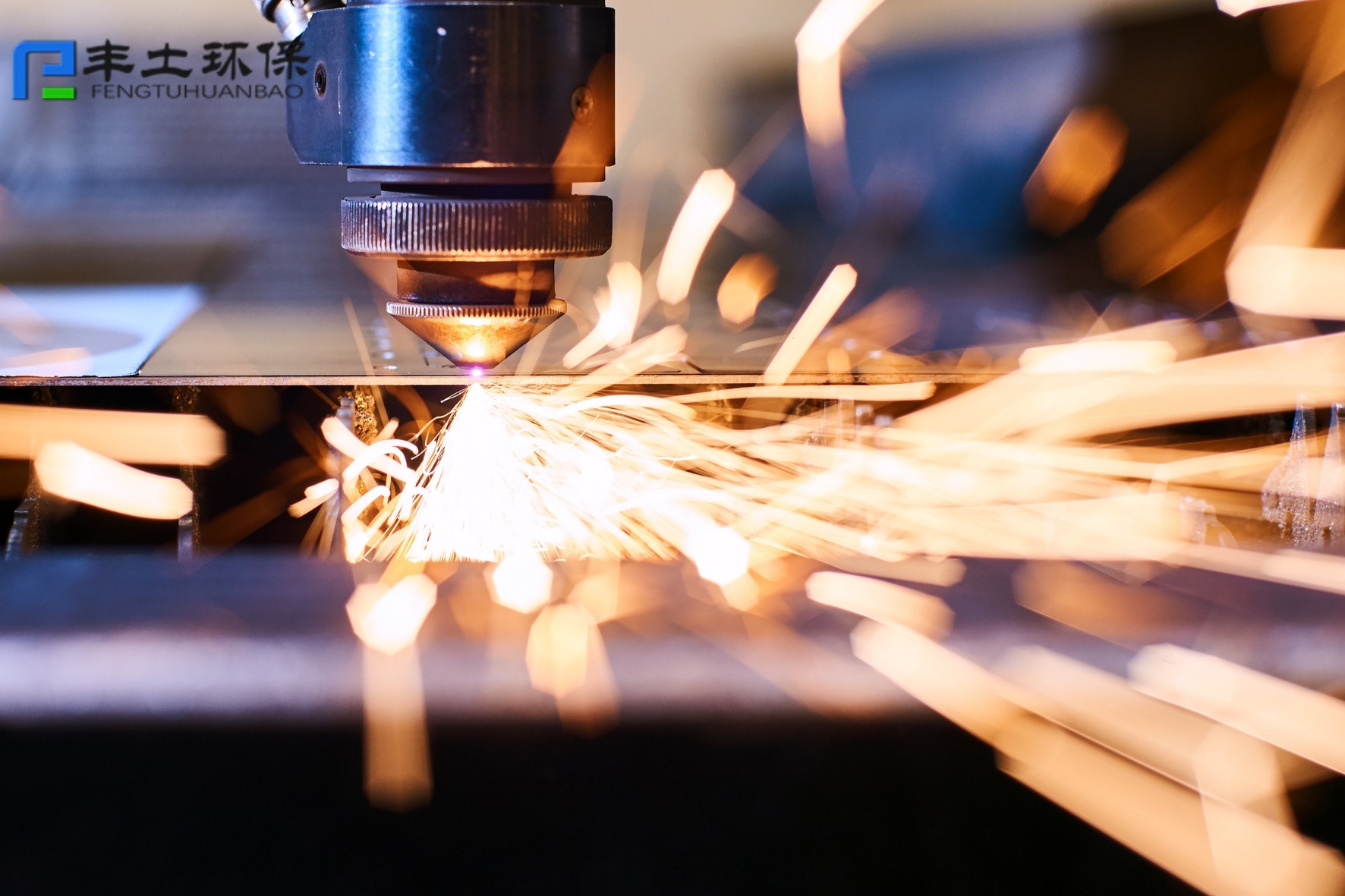 Laser-Plasma-Cutting