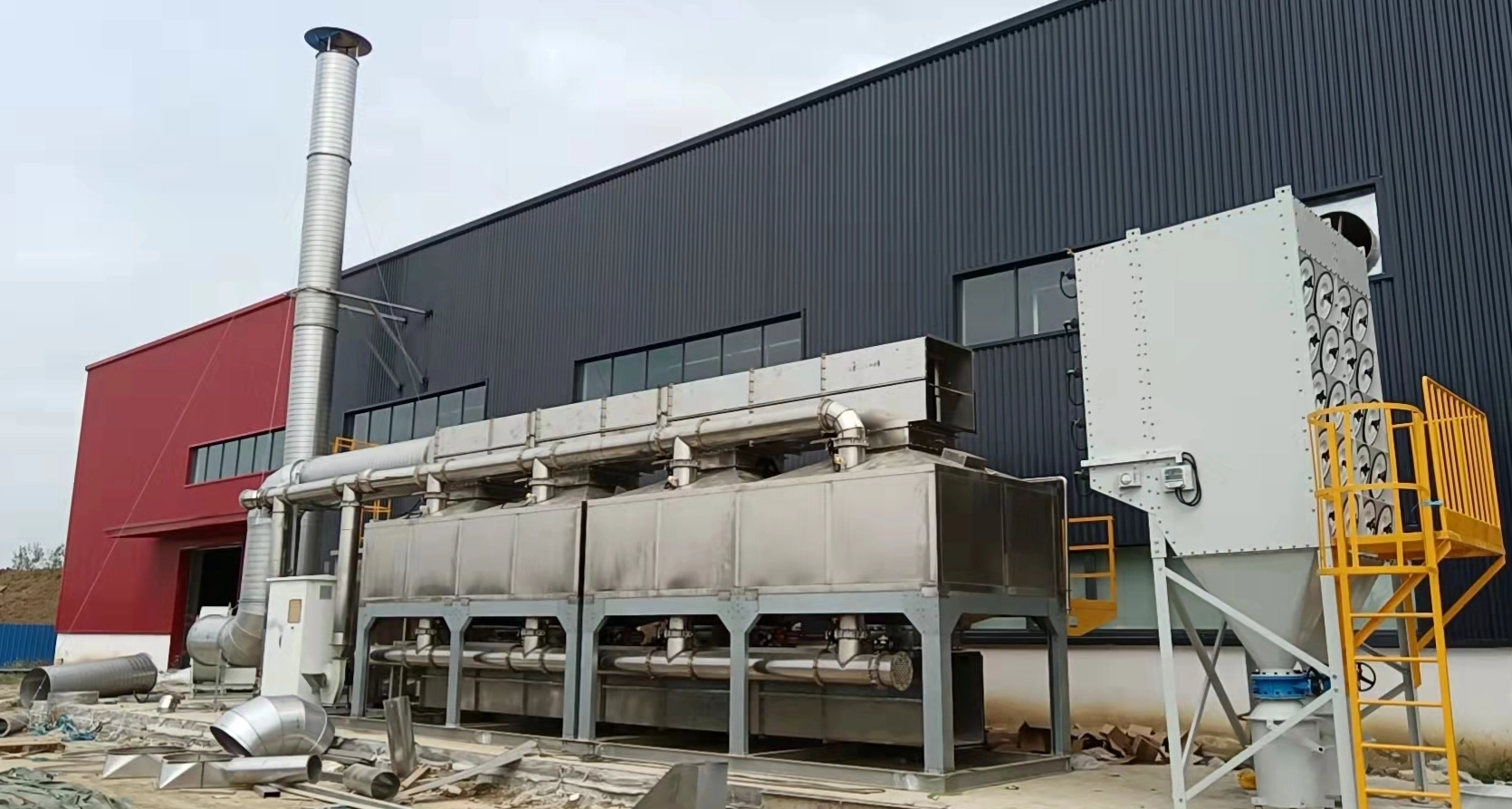 Welding Industry Dust & VOCs Treatment Case – Anhui Project | FengTu® Cartridge Dust Collector + RCO System